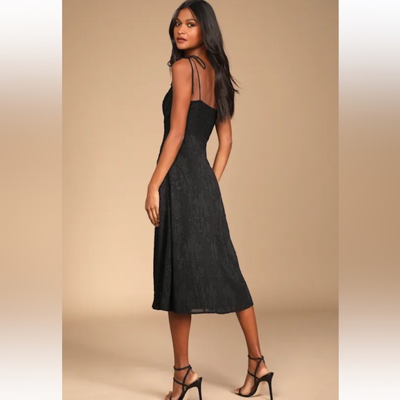 NWT Lulus Loveliest Looks Black Floral Jacquard Tie-Strap Midi Dress XS - Picture 4 of 5
